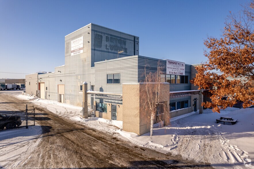 Primary Photo Of 3380-3382 Rue Jacob-Jordan, Terrebonne Warehouse For Sale