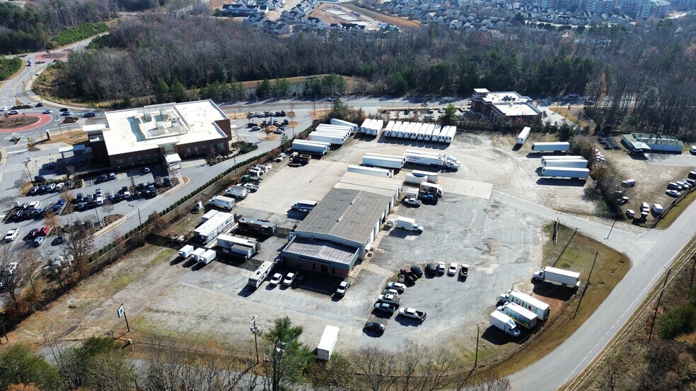 More Photos Of 161 Old Sulphur Springs Rd, Greenville Warehouse For Lease