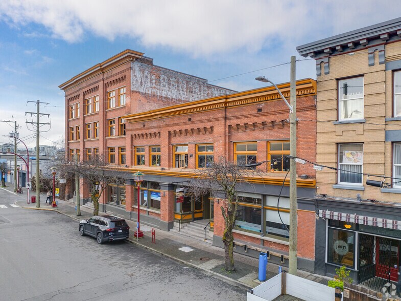 More Photos Of 536 Herald St, Victoria Apartments For Lease
