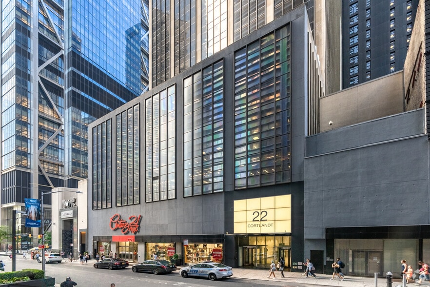 More Photos Of 22 Cortlandt St, New York Office For Lease