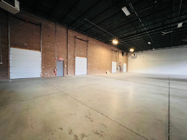 More Photos Of 190-200 Pleasant St, Rockland Manufacturing For Lease