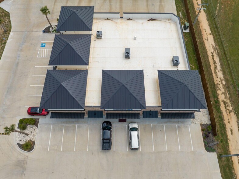 More Photos Of 5536 FM 933 #101, Whitney Flex For Lease