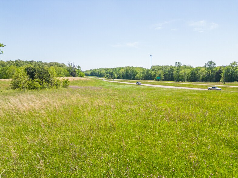 More Photos Of Highway 25 Bypass 38.77 Acres, Starkville Land For Sale