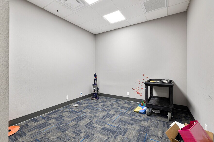 More Photos Of 81715 Doctor Carreon Blvd, Indio Medical For Sale