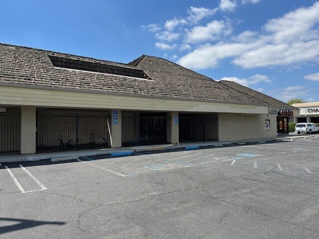 Primary Photo Of 2525 McHenry Ave, Modesto Freestanding For Lease
