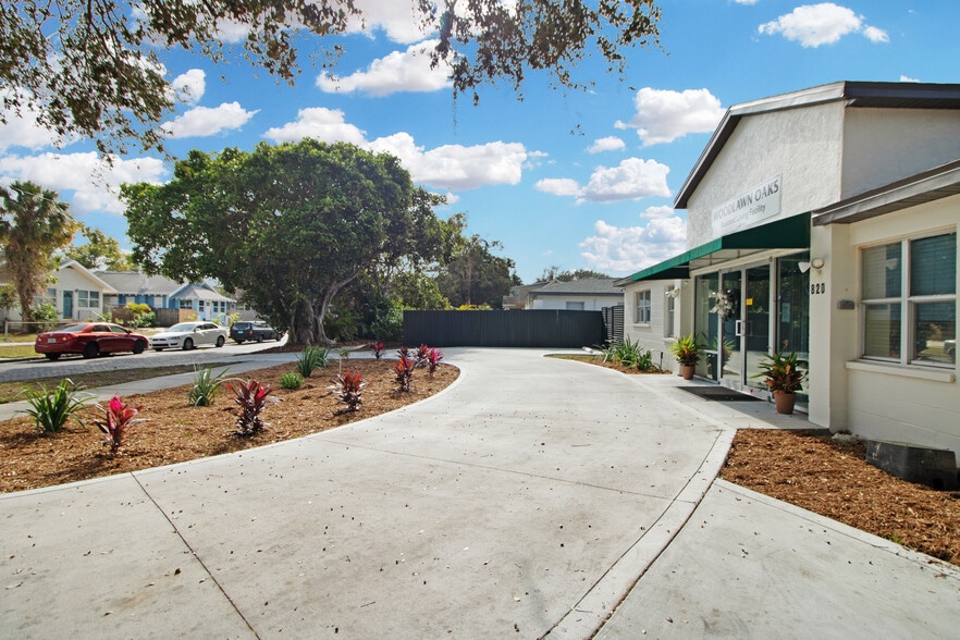 More Photos Of 820 15th St N, Saint Petersburg Assisted Living For Sale