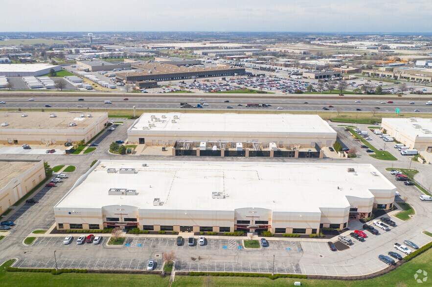 More Photos Of 10902-10918 Strang Line Rd, Lenexa Light Manufacturing For Lease