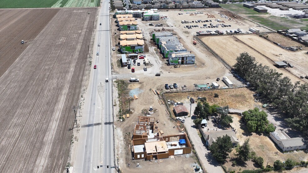 More Photos Of Walnut Ave, And 3rd Street, Greenfield Land For Sale