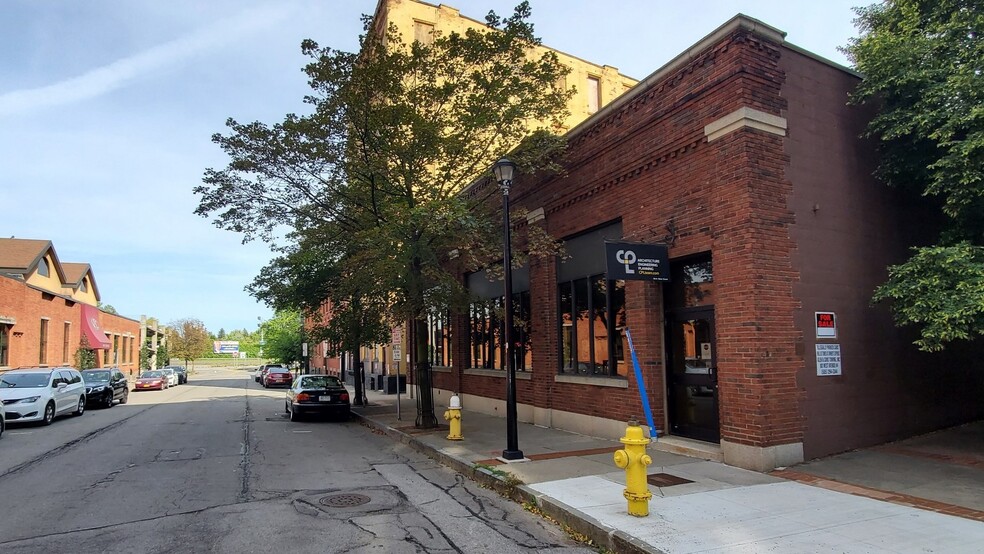 Primary Photo Of 186-188 N Water St, Rochester Office For Lease