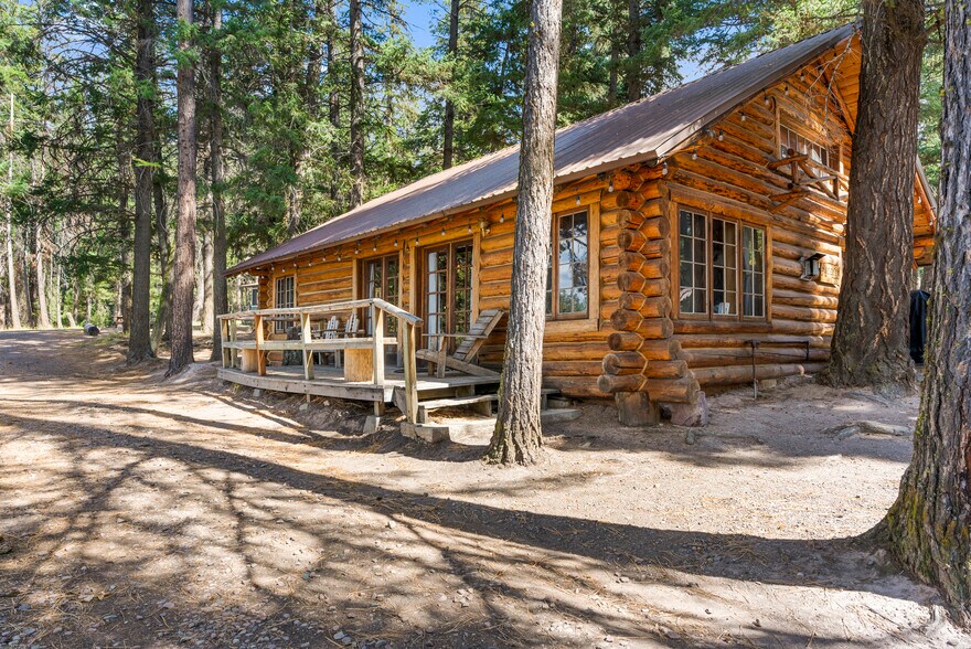 More Photos Of 3481 N Highway 83, Seeley Lake Hotel For Sale