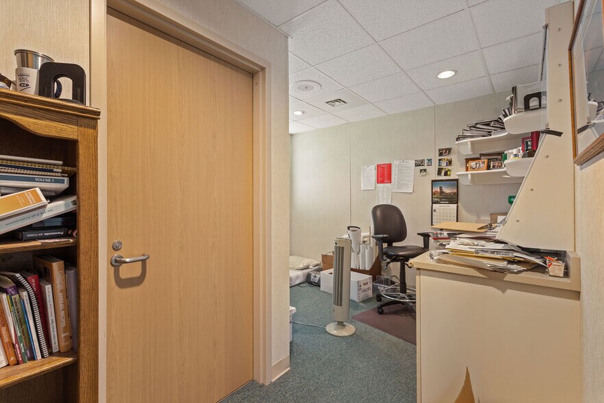 More Photos Of 2559 37th Ave, Columbus Medical For Sale