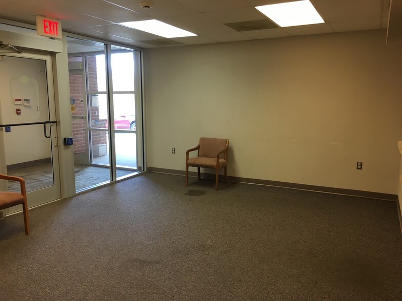 More Photos Of 20311 Lappans Rd, Boonsboro Medical For Sale