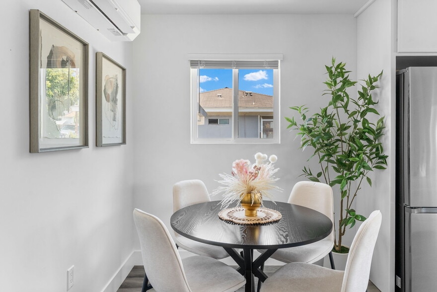 More Photos Of 2722 Nye St, San Diego Apartments For Sale