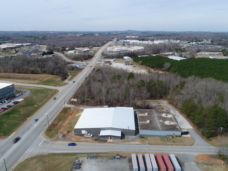 More Photos Of 298 Willis St, Gaffney Manufacturing For Lease