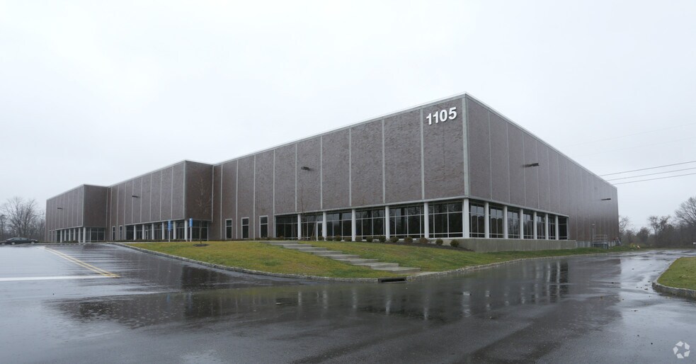 More Photos Of 1105 Cranbury South River Rd, South Brunswick Warehouse For Lease
