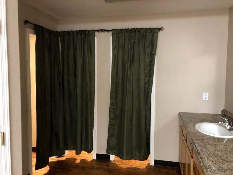 More Photos Of 10280 3W St SW, Killdeer Industrial For Sale