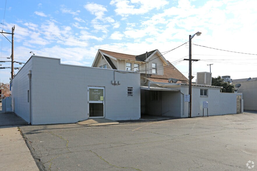 More Photos Of 1343-1347 McHenry Ave, Modesto Storefront For Sale