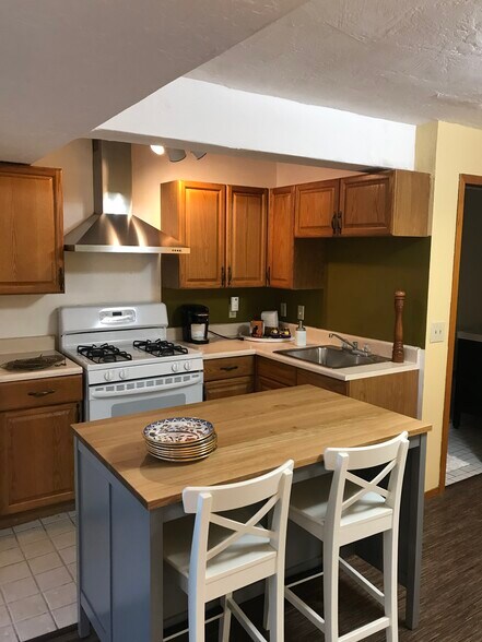 More Photos Of 1239 Berkeley Way, Berkeley Apartments For Sale