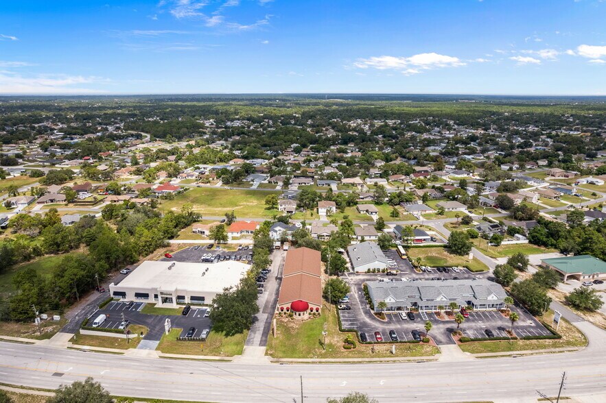 More Photos Of 5149 Mariner Blvd, Spring Hill Flex For Sale