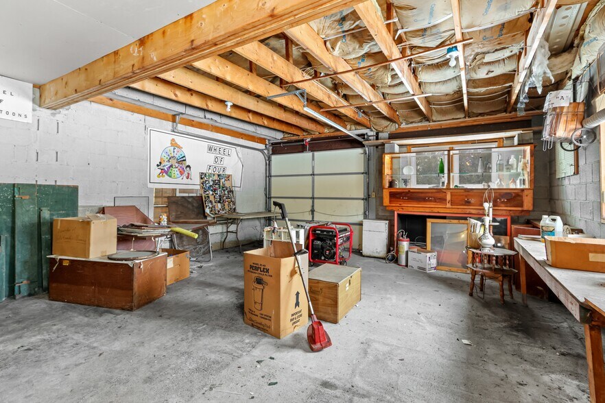 More Photos Of 2115 W Main St, Stroudsburg Service For Sale