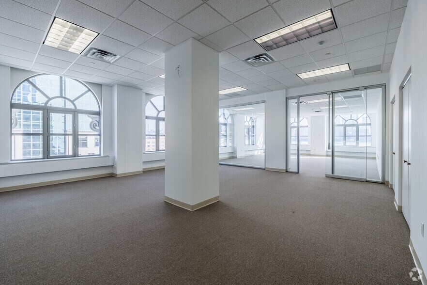 More Photos Of 15 Exchange Pl, Jersey City Office For Sale