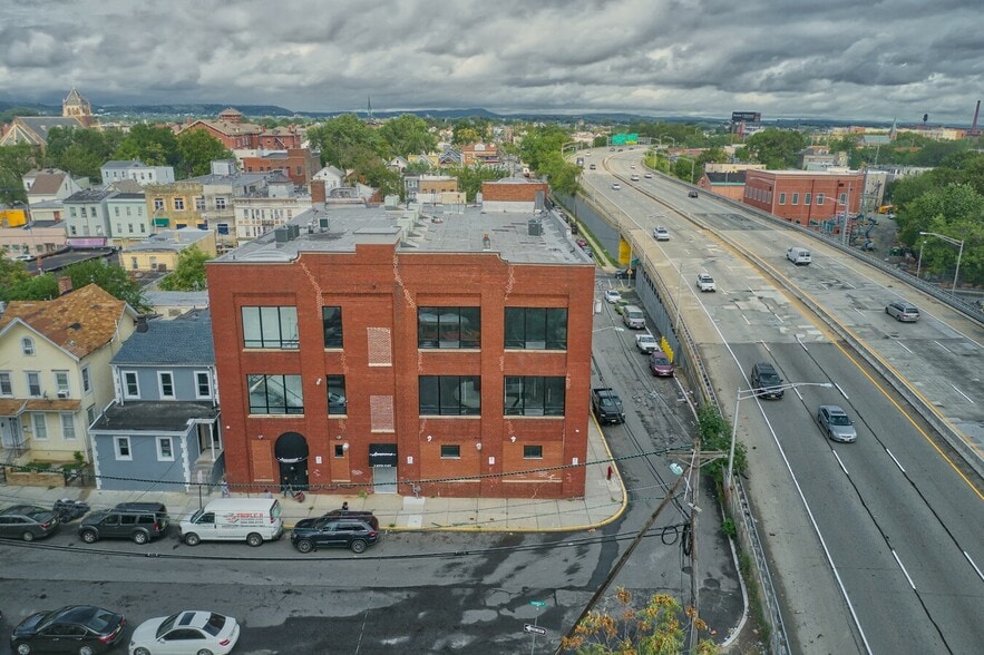Primary Photo Of 2 Aspen Pl, Passaic Showroom For Sale