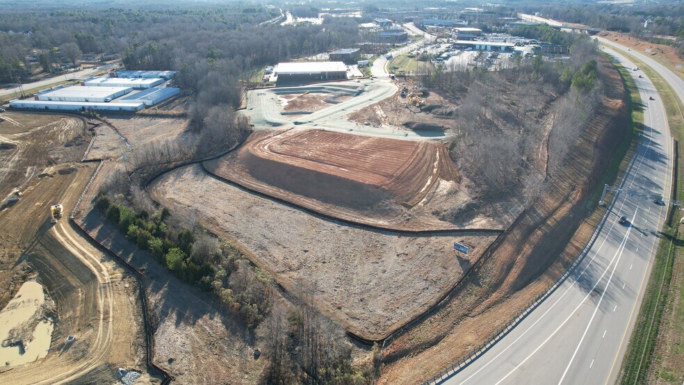 More Photos Of 5303 Indian Trail Fairview Rd, Indian Trail Industrial For Lease