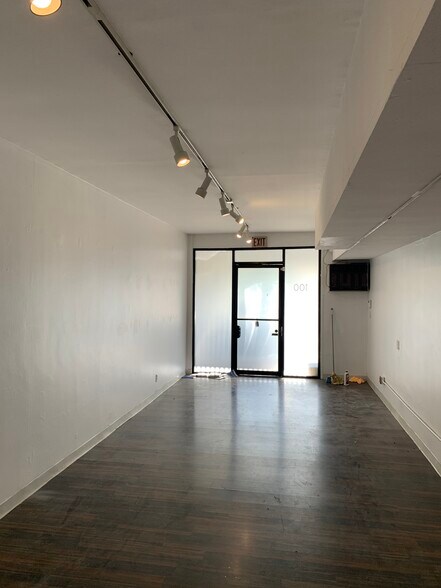 More Photos Of 550 N Larchmont Blvd, Los Angeles Medical For Lease