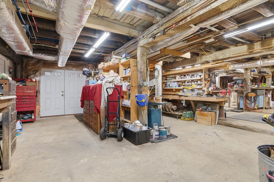 More Photos Of 953 Victory Hwy, Burrillville Bar For Sale