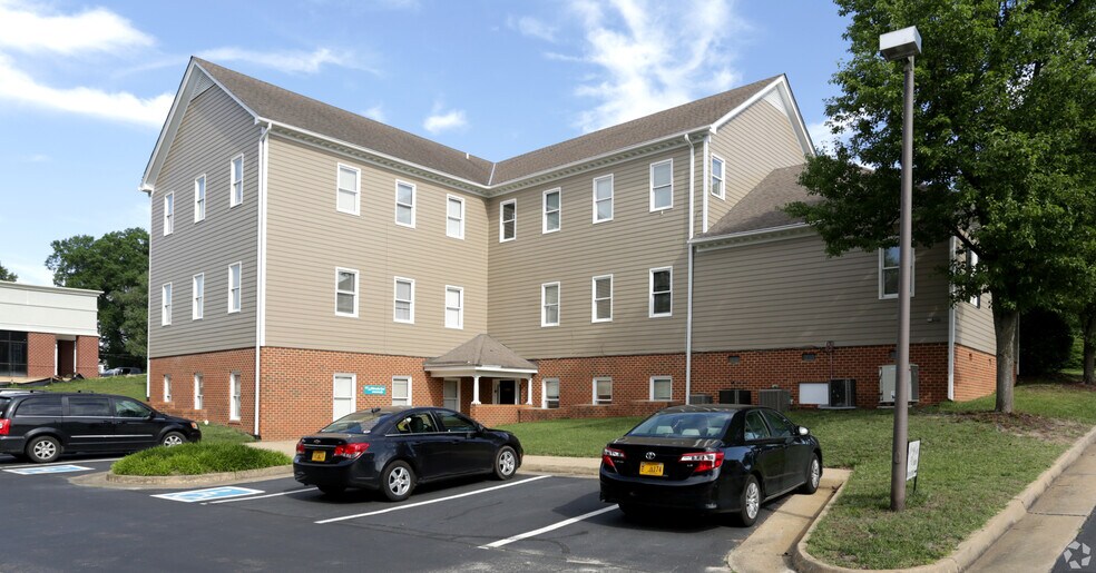 More Photos Of 6501 Mechanicsville Tpke, Mechanicsville Office For Lease