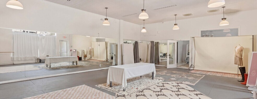 More Photos Of 1200 Gibson Lane, Austin Land For Sale
