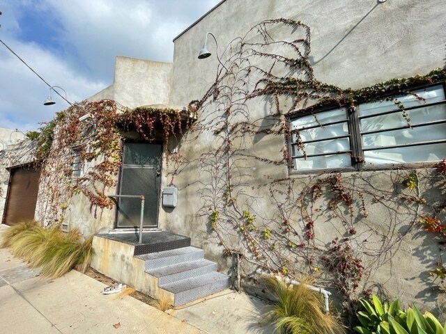 More Photos Of 612-624 Hampton Dr, Venice Loft Creative Space For Lease