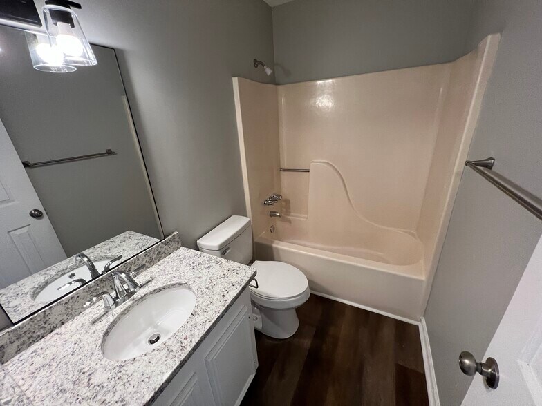 More Photos Of 1738 12th St, Cayce Apartments For Sale