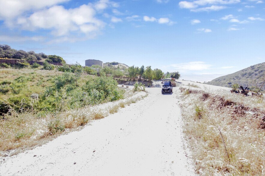 More Photos Of 10200 Willow Springs Lane, Sunland Land For Sale