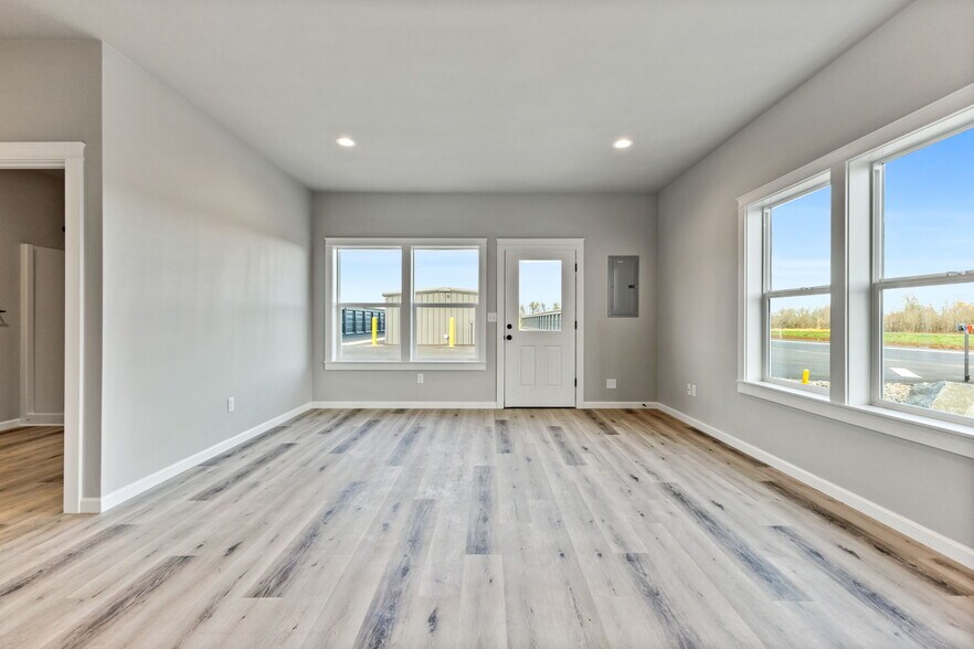 More Photos Of 12755 Clow Corner Rd, Dallas Self Storage For Sale