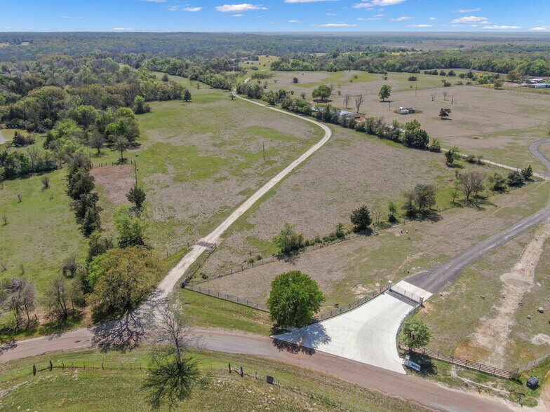 More Photos Of S Hickory Loop, Calvert Land For Sale