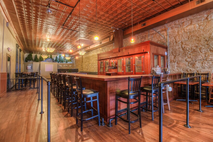 More Photos Of 5 N Front St, Yakima Restaurant For Lease