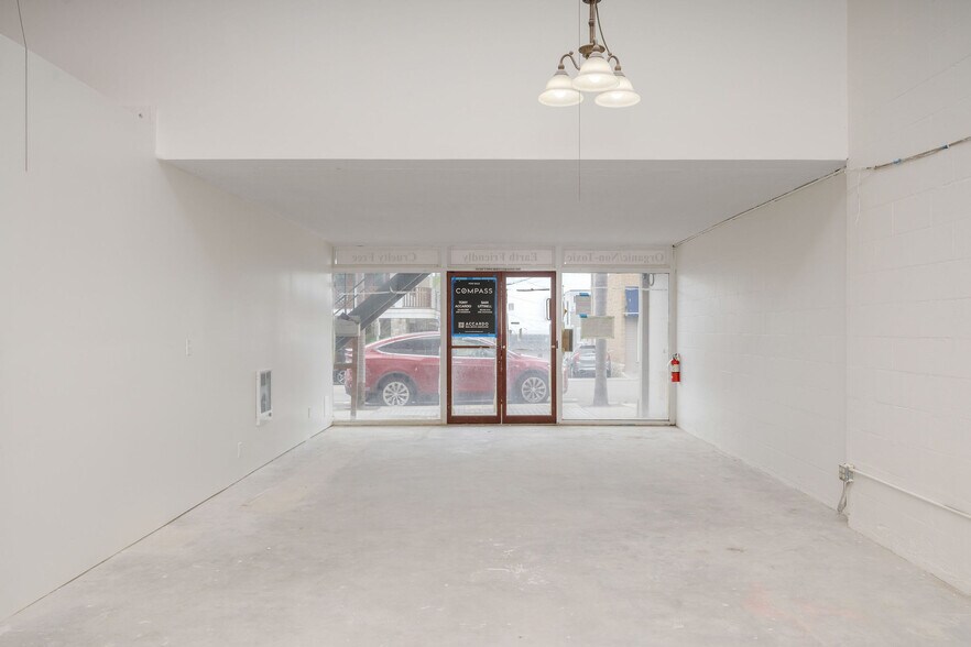 More Photos Of 808 Manhattan Ave, Manhattan Beach Office Residential For Lease