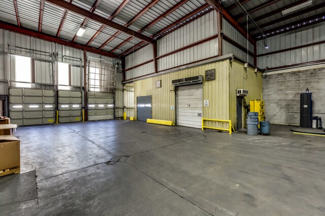 More Photos Of 430 7th Ave S, Buhl Manufacturing For Lease