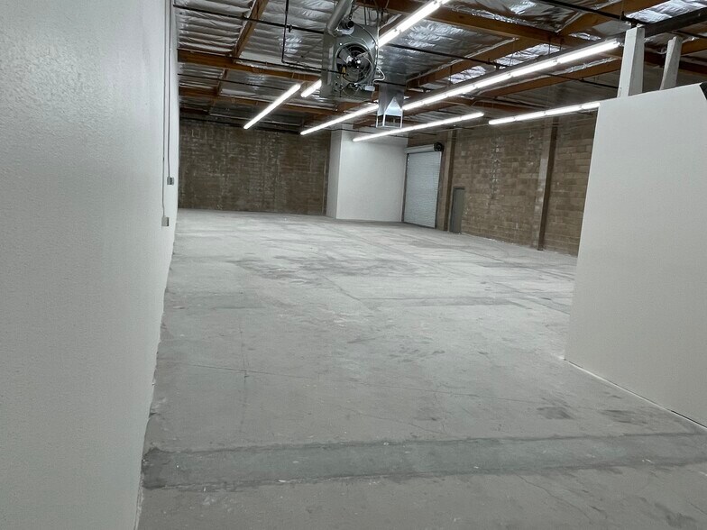 More Photos Of 12100-12110 Sherman Way, North Hollywood Industrial For Lease