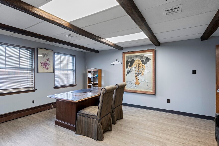 More Photos Of 3626 Winding Way, Newtown Square Warehouse For Sale