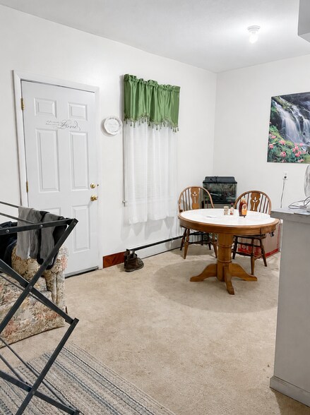 More Photos Of 246-252 North St, New Britain Apartments For Sale