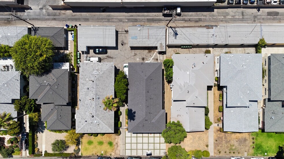 More Photos Of 5707 Tilden Ave, Sherman Oaks Apartments For Sale