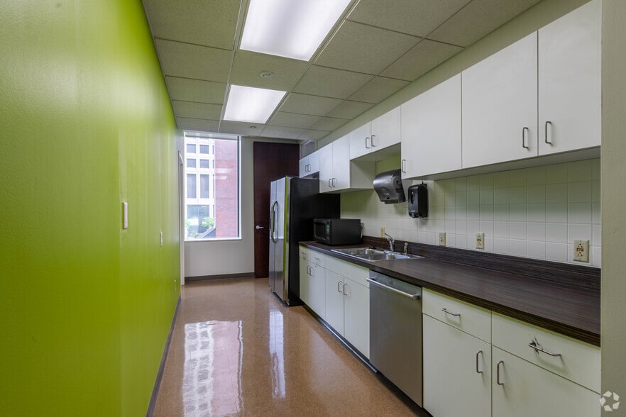 More Photos Of 35 N 4th St, Columbus Office For Sale