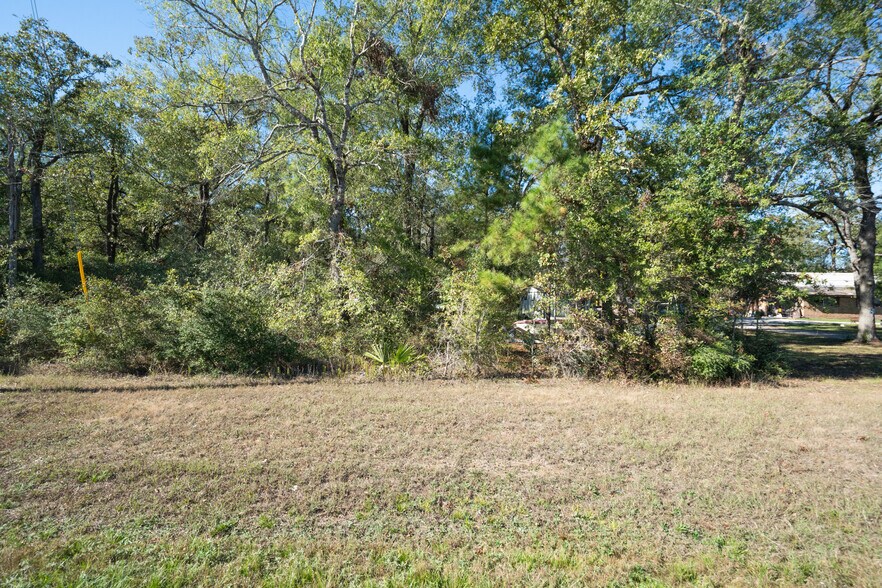 More Photos Of 10023 Airport Rd, Conroe Land For Sale