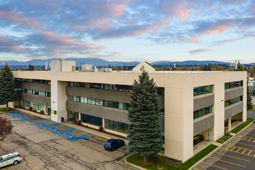 More Photos Of 11707 E Sprague Ave, Spokane Valley Office For Lease