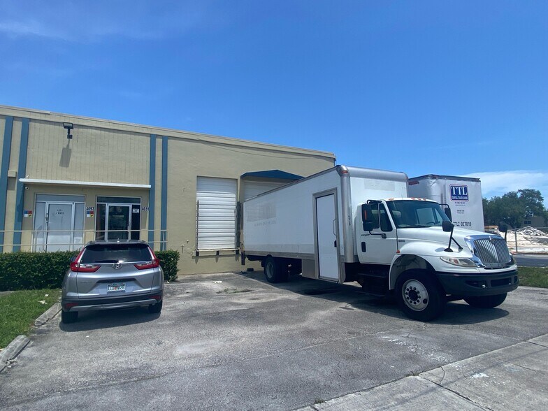 More Photos Of 4093 N 28th Way, Hollywood Warehouse For Lease