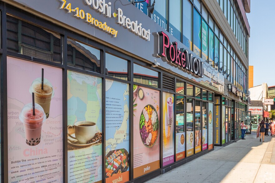 More Photos Of 7410 Broadway, Flushing Apartments For Lease