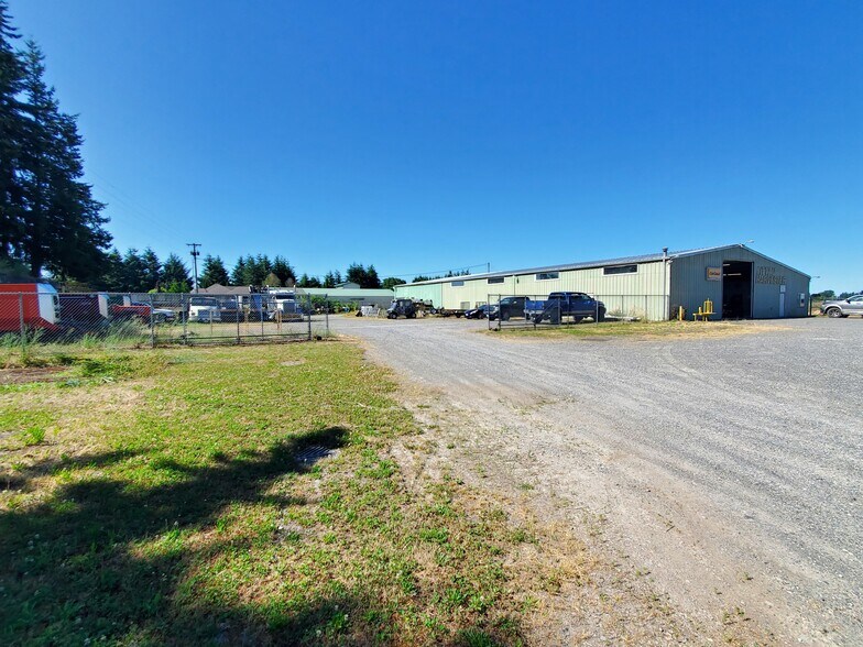 More Photos Of 6881 E 5th Pl, Lynden Industrial For Sale
