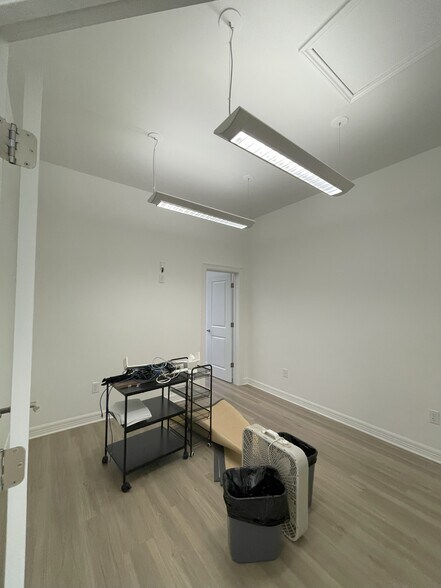 More Photos Of 109 Enterprise Pky, Boerne Loft Creative Space For Lease